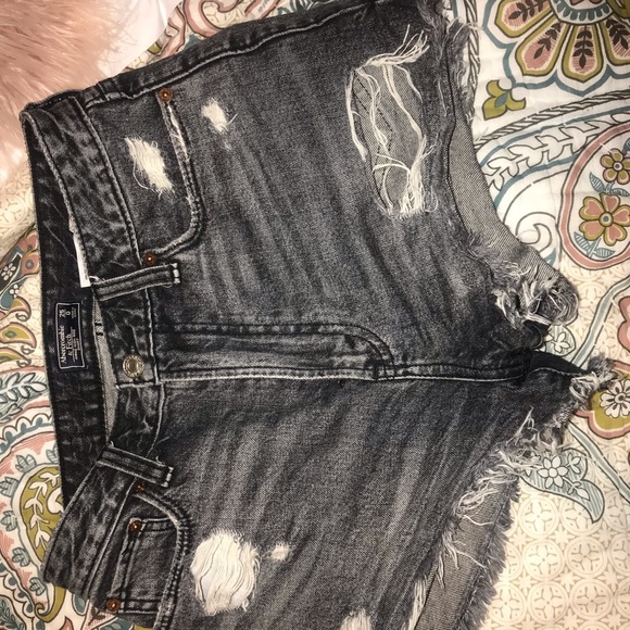 short jean shorts - Picture 1 of 2